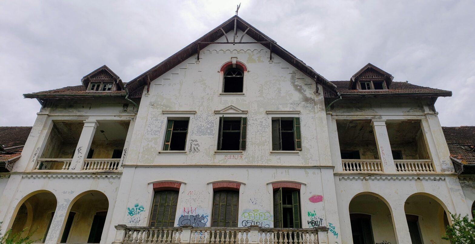 Visita al psiquiátrico abandonado en Santa María de Punilla